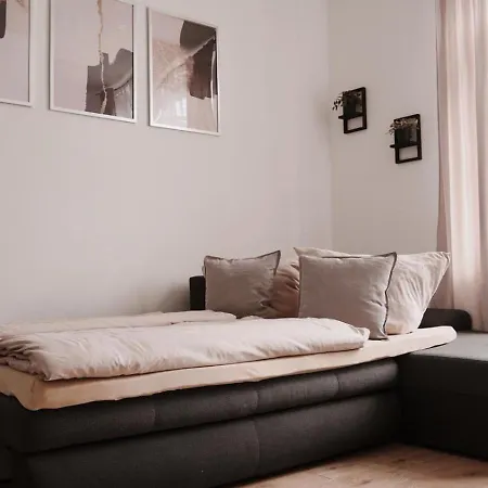 - Schoenes Heim Li-apartments * 포르츠하임